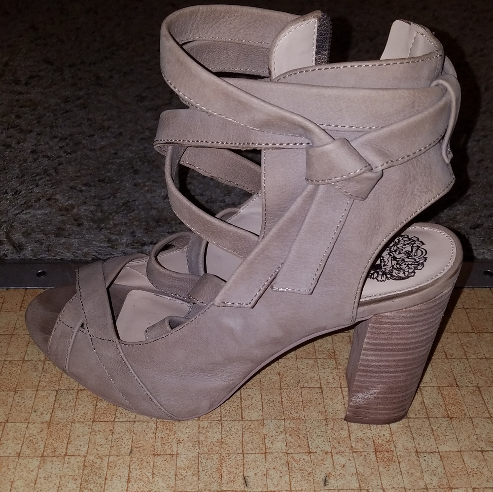 High heel VINCE CAMUTO shoes
